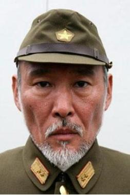 打死都不敢信！64 岁日本演员平田康之，在中国演完 731 头号恶魔石井四郎，刚