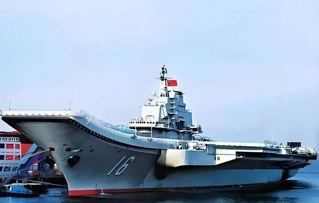 无论是中国的导弹，还是中国的航母，日本都不怕。日本怕的只有两点，一是中国的继续加