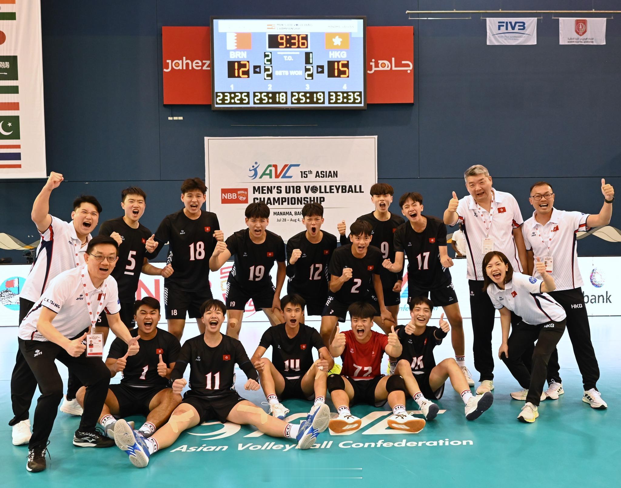 【#2024男排U18亚锦赛# 小组赛 中国香港队3-2巴林队】北京时间29日凌