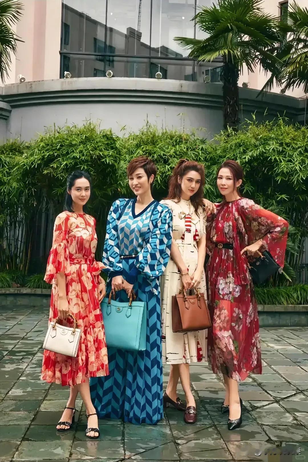 四姐妹在一起，谁更有气质，你会选谁？
如果是我选择的话，我的选择顺序是这样的：我