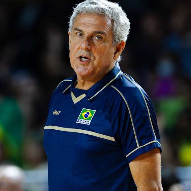 吉马良斯：在我看来，加比目前是世界上同位置上最好的球员。你们同意吗？国际排坛动态