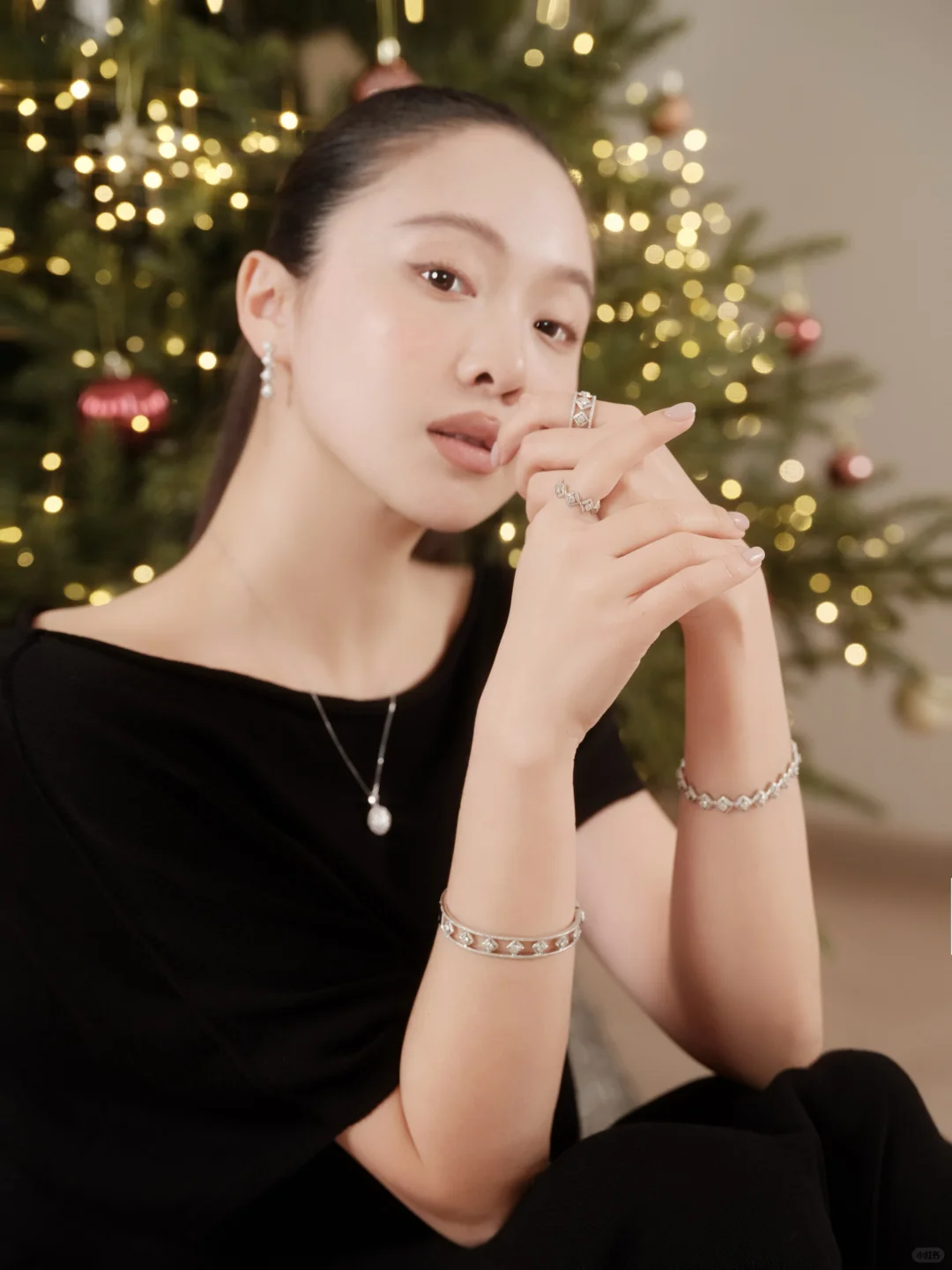 生活不止出发和抵达，更重要的是此刻