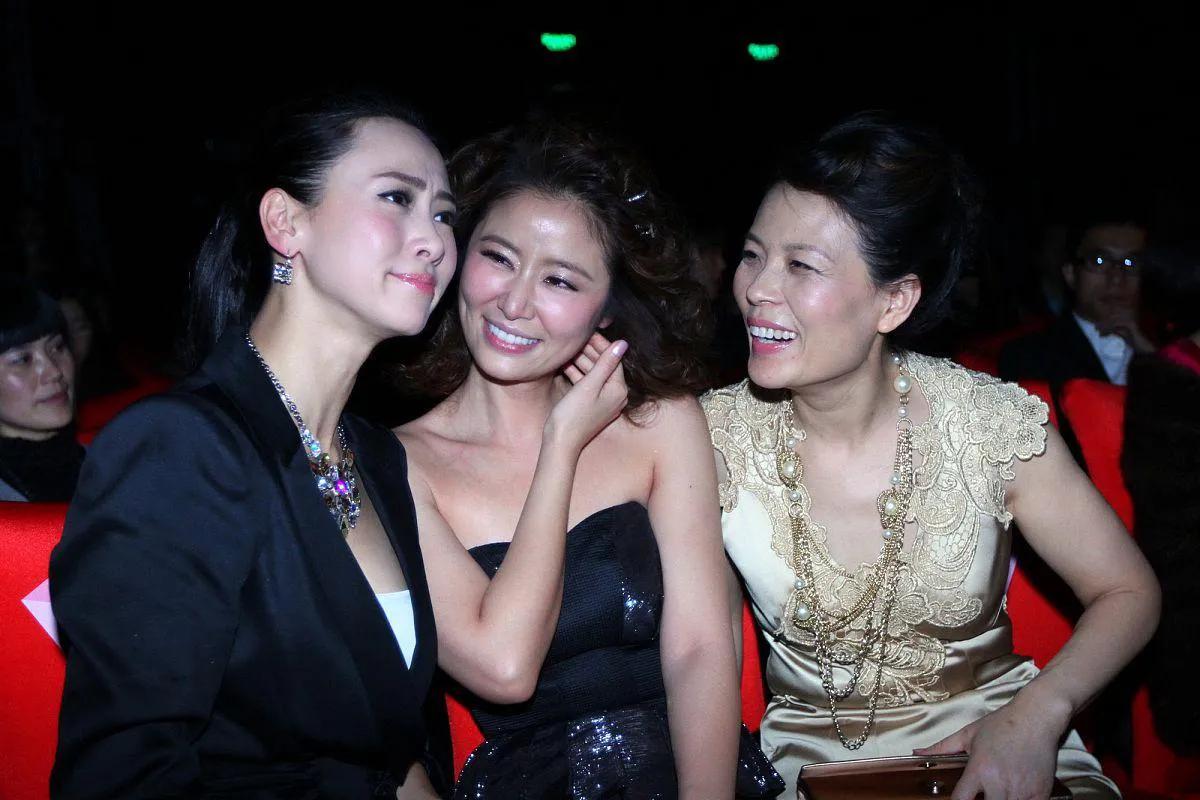 论颜值，论气质，当年的翁虹，都轻松赢了林心如啊！#万能生活指南#