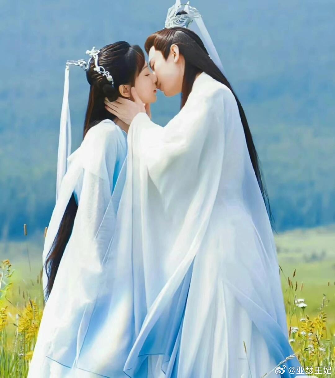 沉香如屑开播四周年 重温《沉香如屑》还是被狠狠虐到！应渊隐忍的爱意、颜淡遍体鳞伤