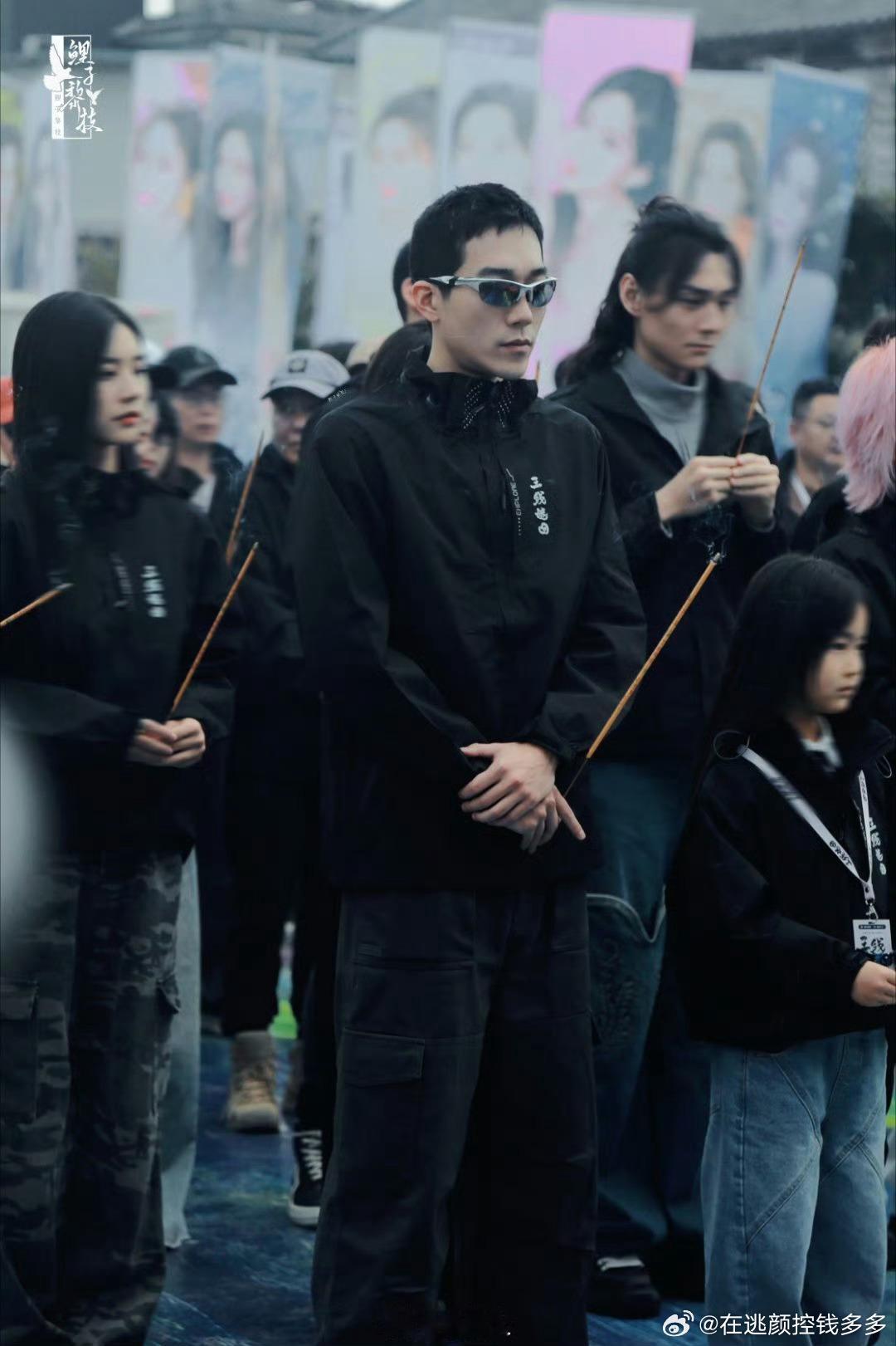 #内娱寸头帅哥补货了#？？能不能稍微挑一挑，咋啥都是帅哥啊？我们内娱就是这么缺人