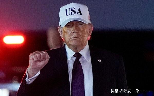 赢麻了？！[捂脸]美国总统特朗普向英国《每日电讯报》表示：“我方一直预计打击伊朗