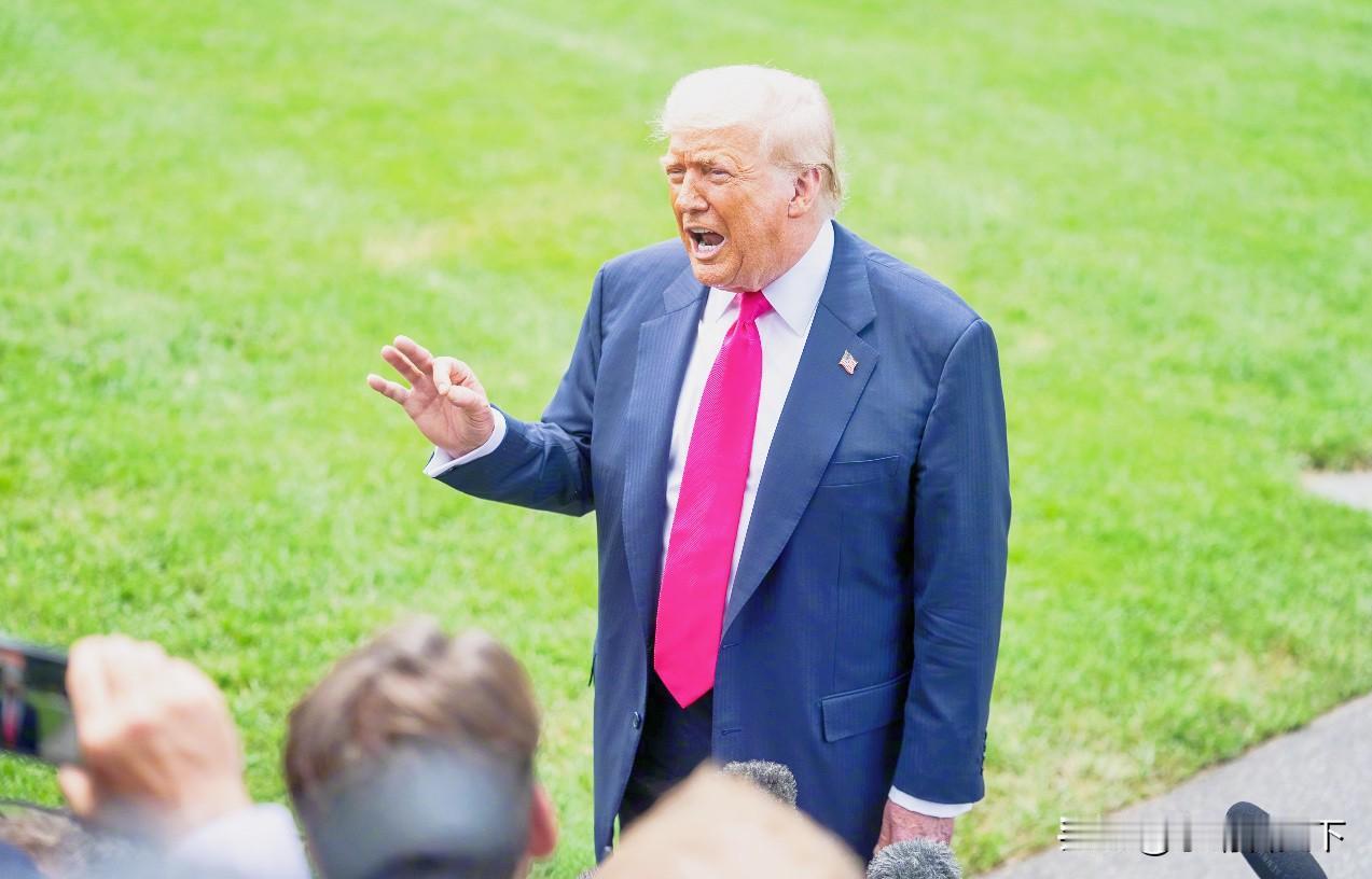 美国扣押并销毁了开往伊朗的东方大国货轮上的所有货物，理由是“怀疑该船载有军民两用