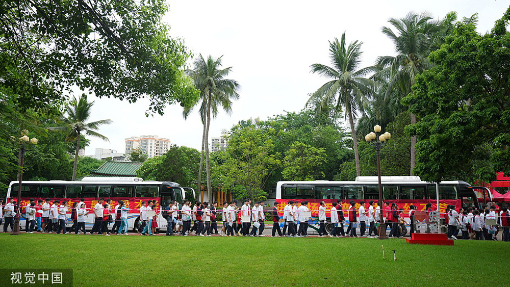 【海南严防“高考移民”：确认69名省外转入该省考生报考资格受限】海南省教育厅日前