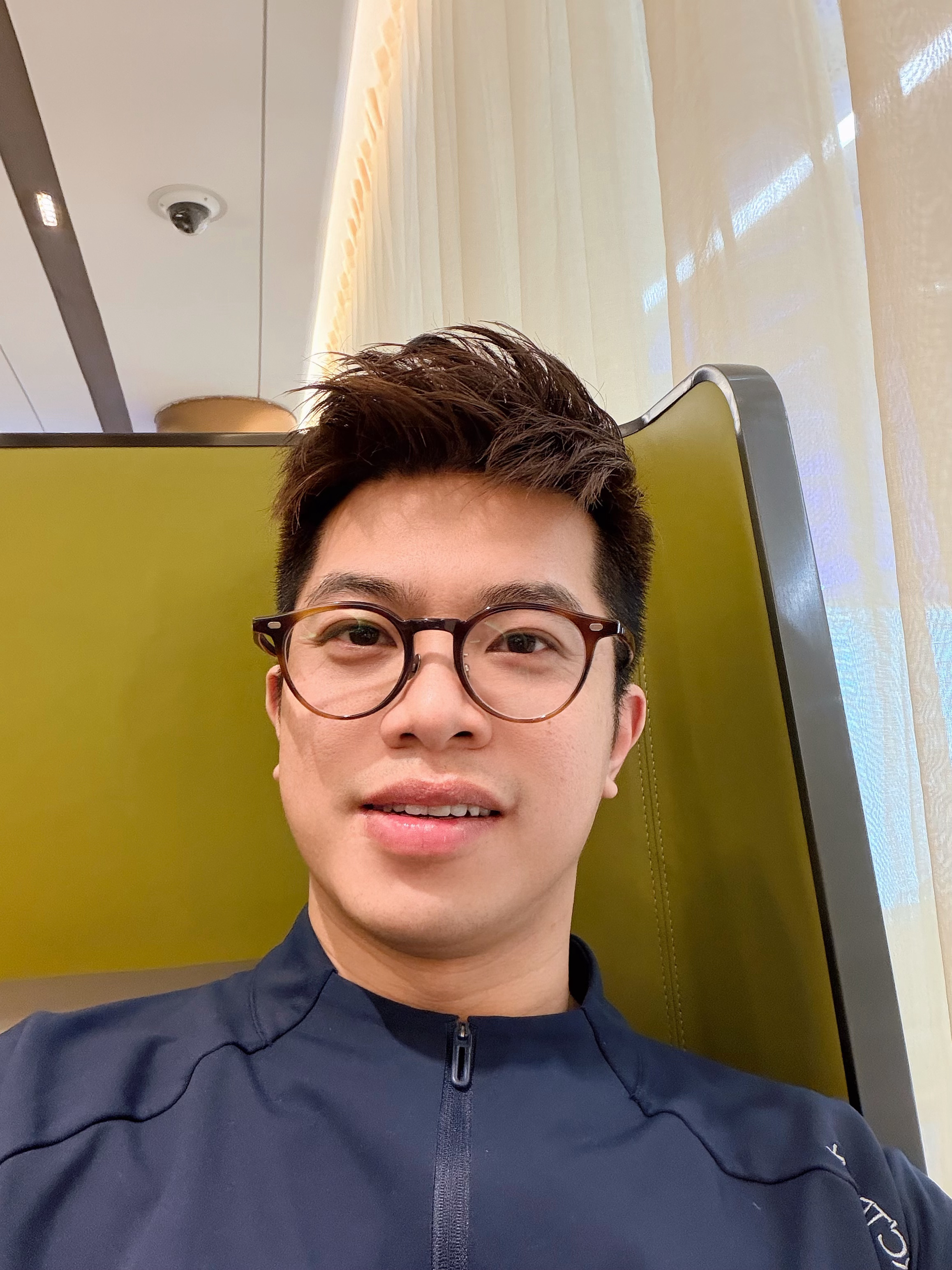 最近经常被问“瘦了”……所以到底是瘦了还是年轻了，你们说？