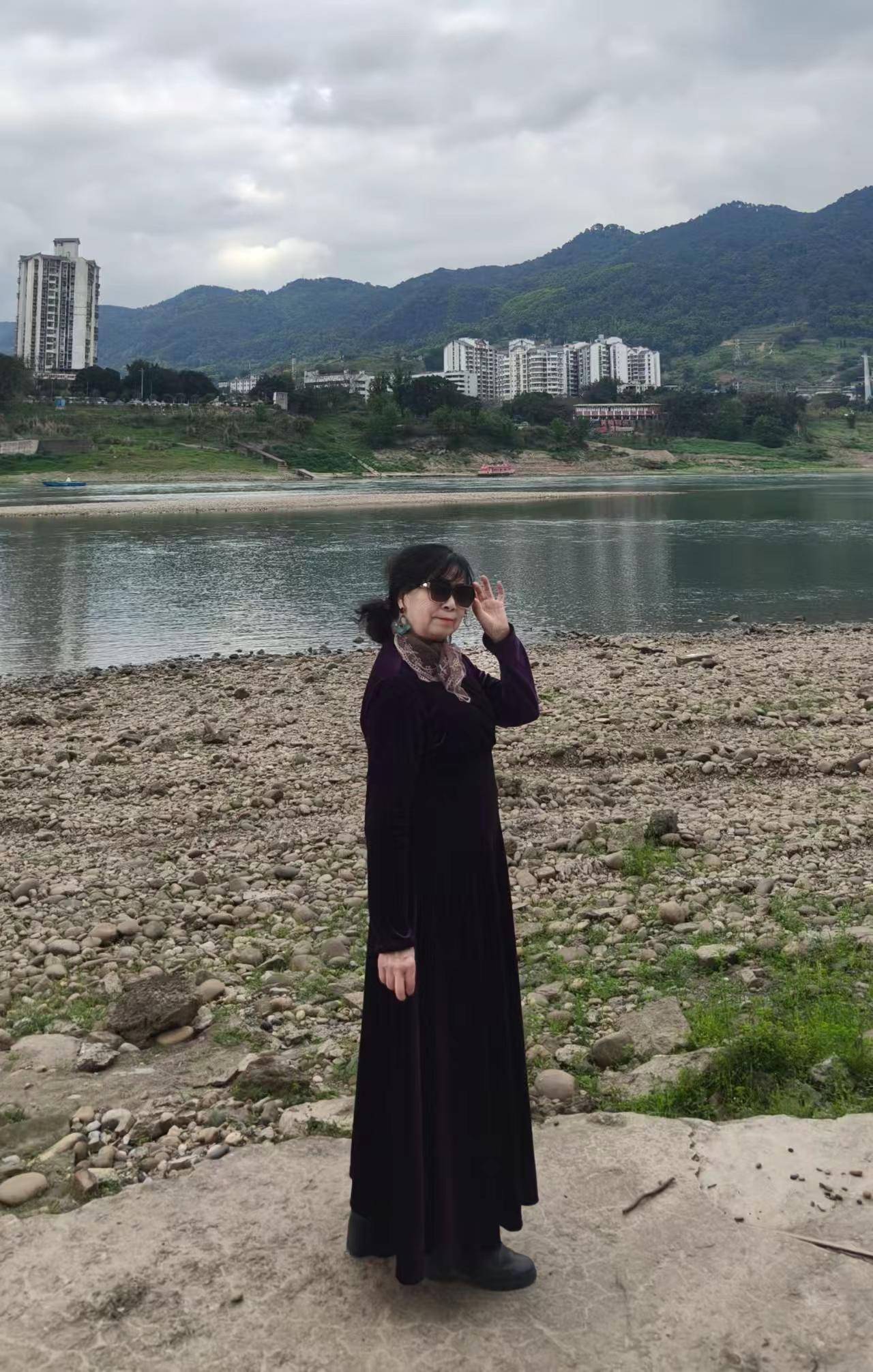 少数名族 民族服饰