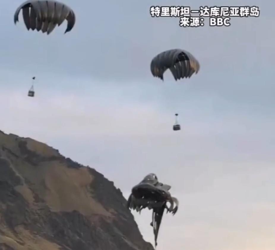 谁能想到世界最偏远孤岛突发致命汉坦病毒，居民生命危在旦夕，岛上没机场、船赶路要整