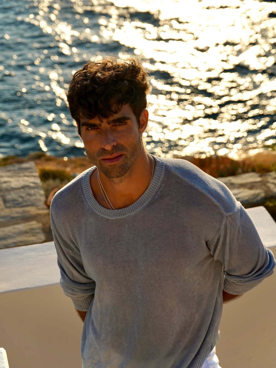 模特: Juan Betancourt 