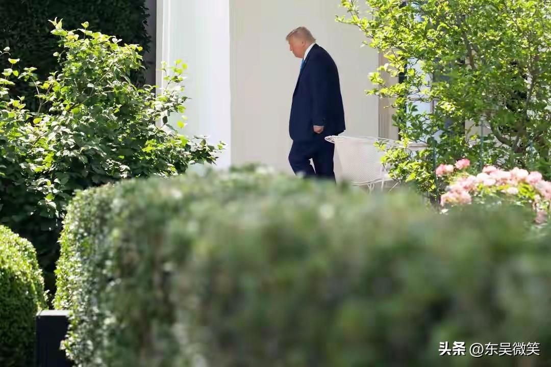 铀浓缩没有被清除，
威胁以色列的导弹没有被清除，
伊朗政权没有被更迭，
代理人没