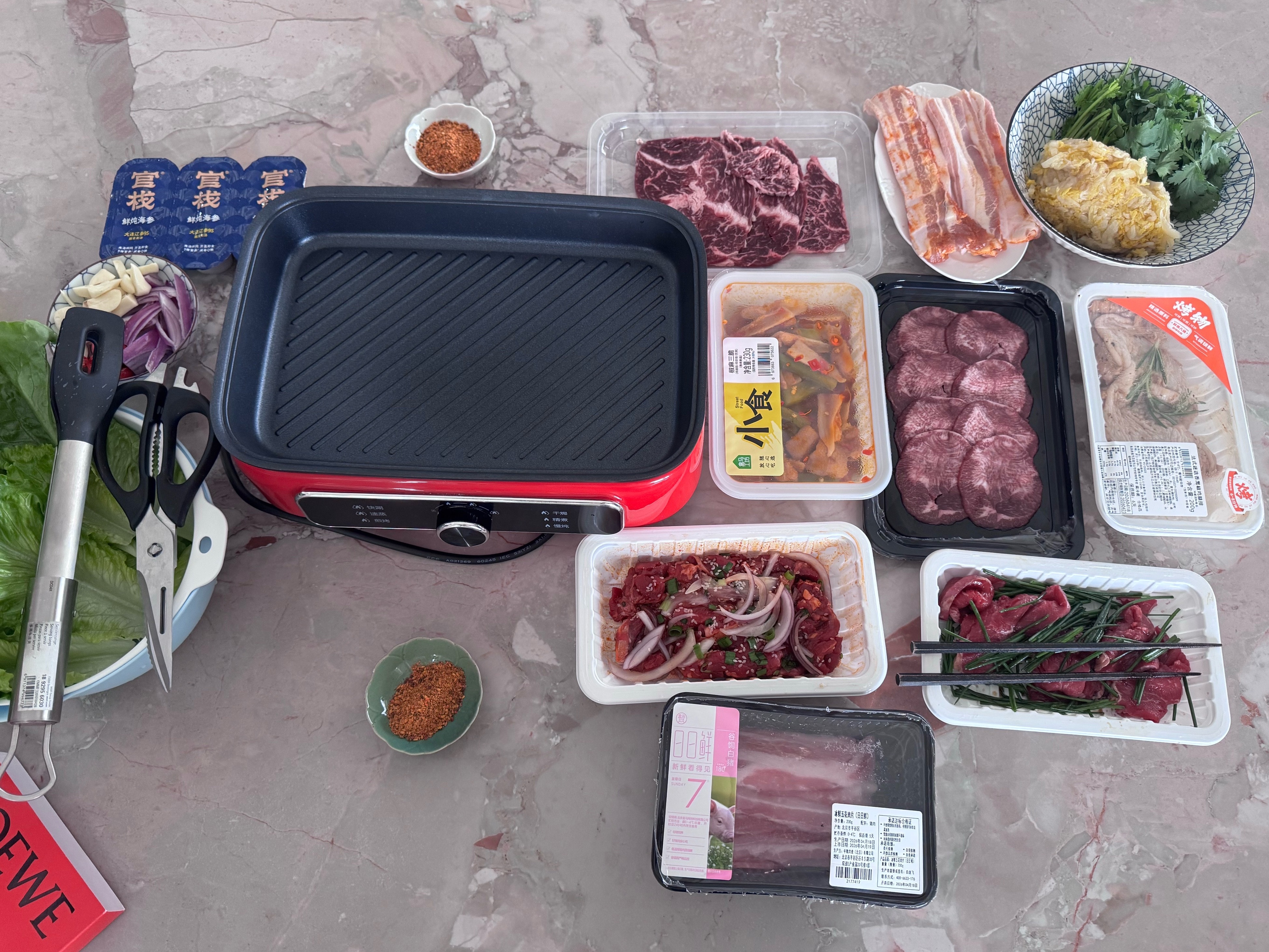 难得的周末，在家简单整一口不用担心食材干不干净，配料卫不卫生年后胖了10斤，还是