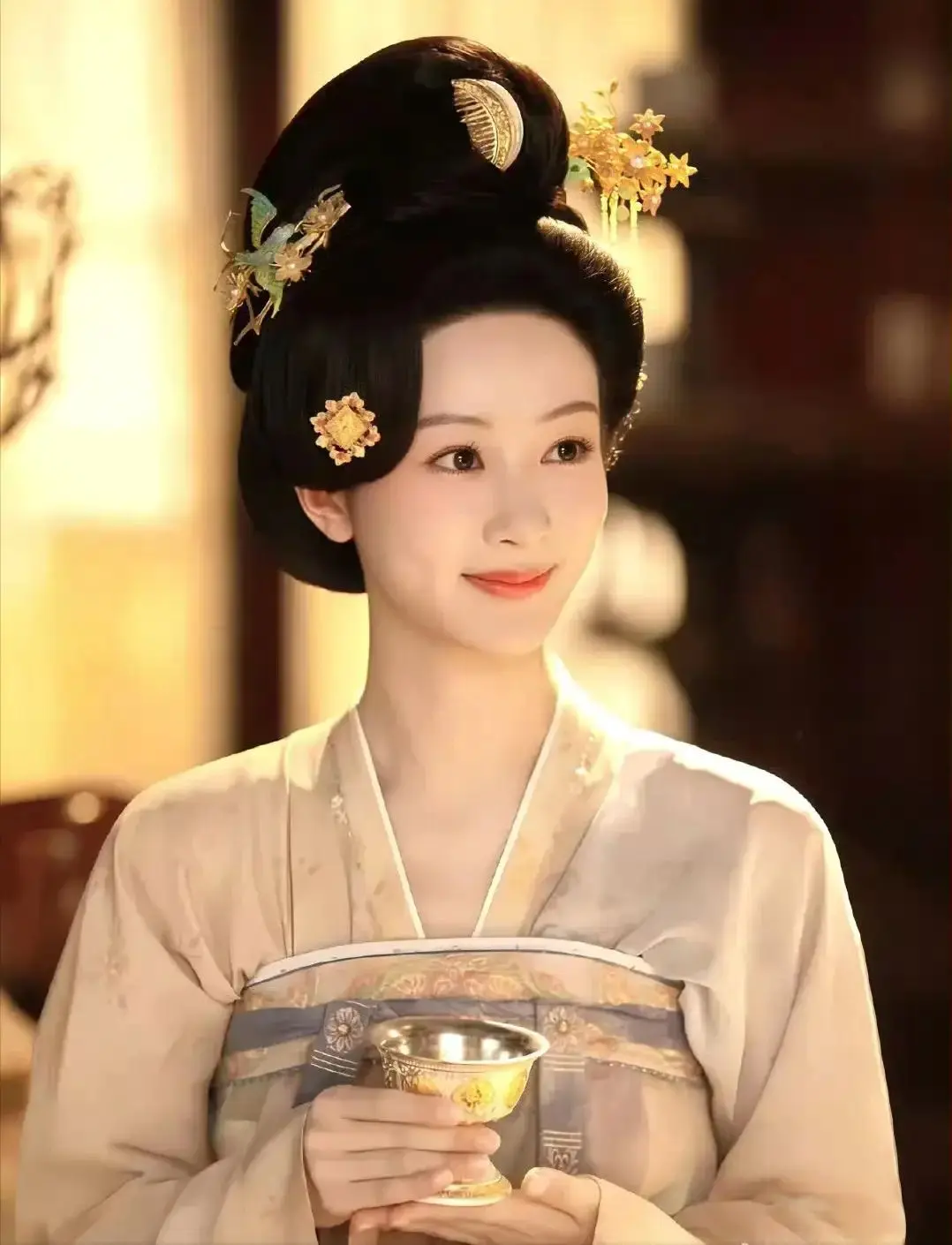 女中豪杰英姿飒爽 杨紫 上热门