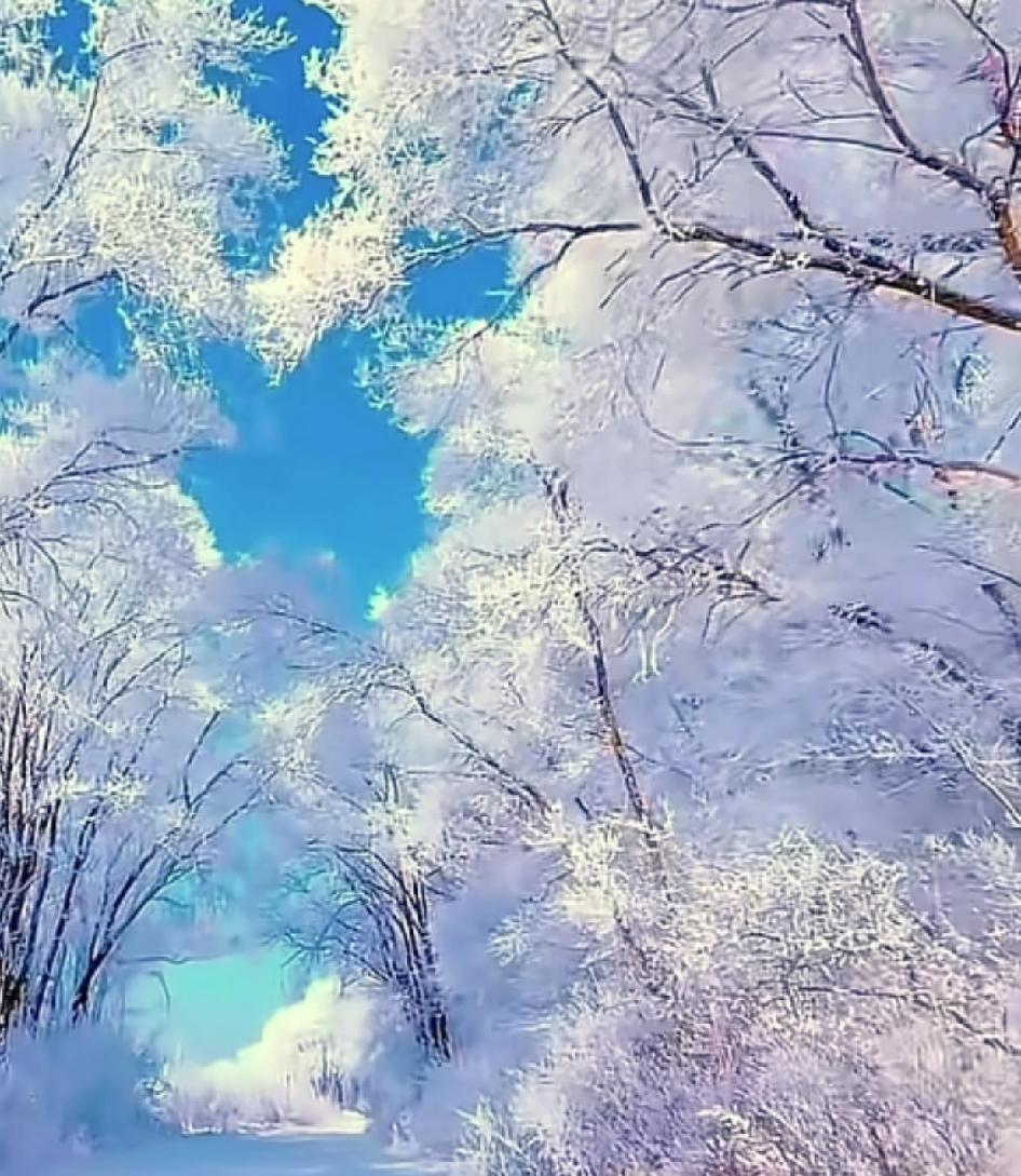 上联：冰天雪地送冬去，请您来下联马蹄哒哒迎春归。