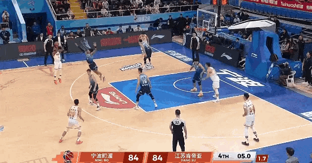 江苏肯帝亚凭借吴羽佳补篮准绝杀宁波，庞峥麟本场延续出色表现，砍下27分4篮板3次