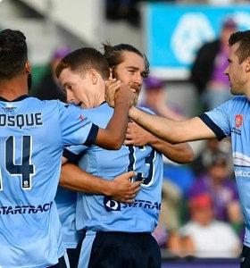 悉尼FC主场优势显著，防守稳固，且战意强烈争冠。墨尔本城客场疲软，状态低迷，加之