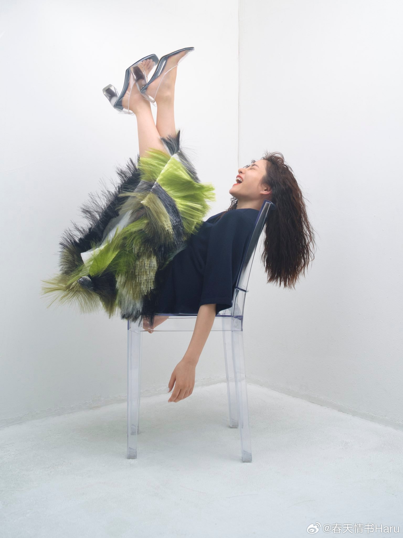 石原里美为Fashion Post拍摄的一组照片 