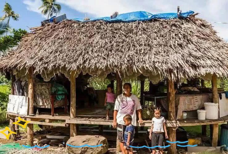 世界上“最透明”的国家：男女不注重隐私，晚上睡觉连门都不关
 
没门没窗的房子、