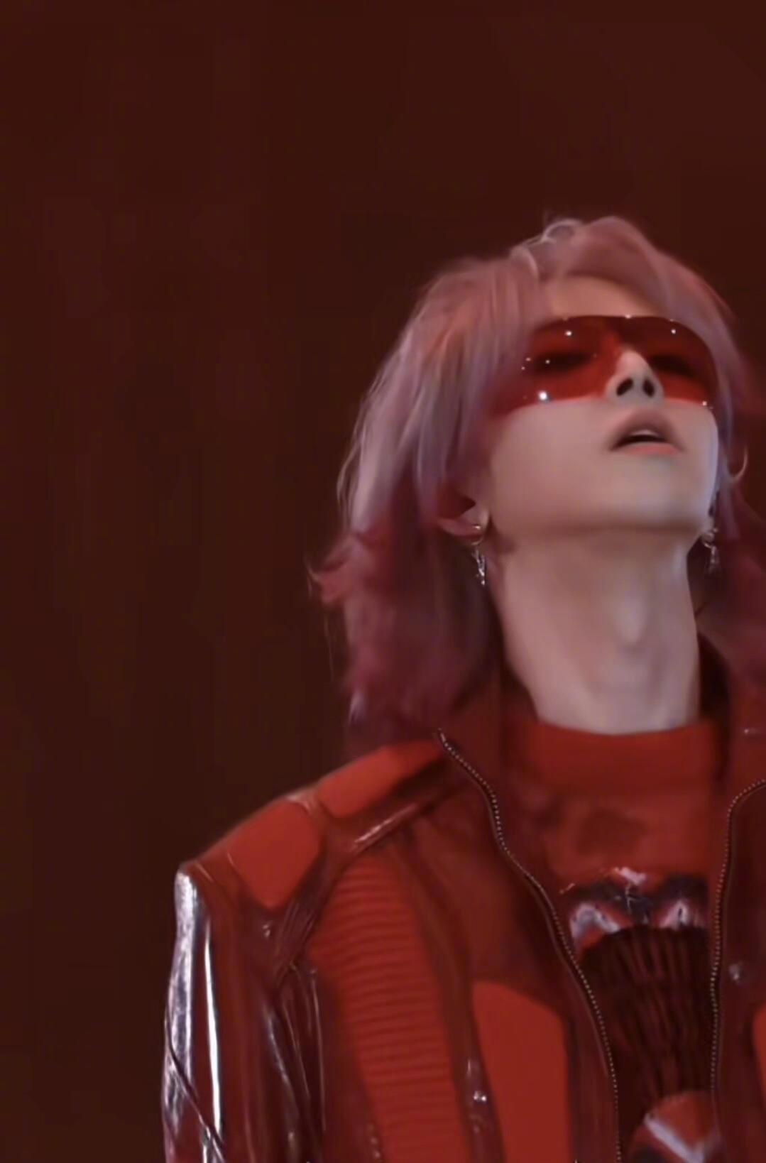 花花送的京东跨晚大奖是它 谁懂啊！跨晚第一波中奖的网友也太幸运了吧！花花抽的这款