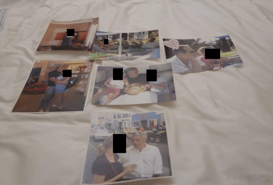 美司法部开始公布爱泼斯坦案文件从杰弗里·爱泼斯坦位于纽约的公寓中流出的照片显示，