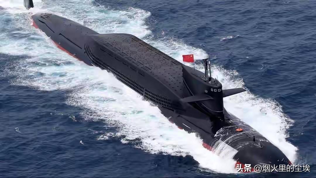 7月6日中午，新华社的一则简短通报引爆全网，中国人民解放军海军一艘战略核潜艇，从