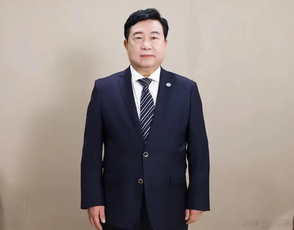 据河南纪委监委“清风中原”8月28日通报，郑州大学原副校长、郑州大学第一附属医院