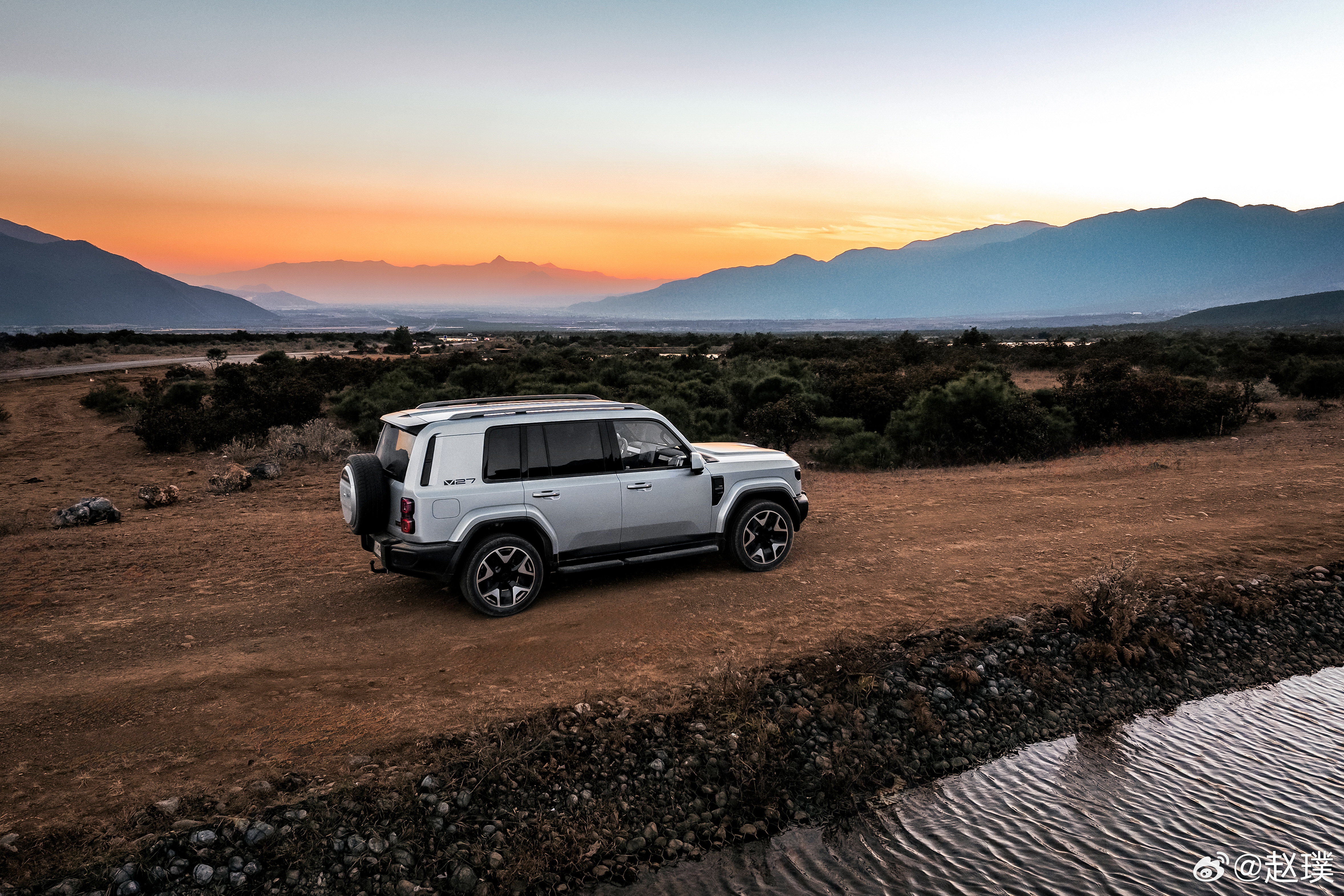 地平线HSD方盒子智驾新标杆 看惯了城市道路的智驾测试，是不是有点审美疲劳了？这