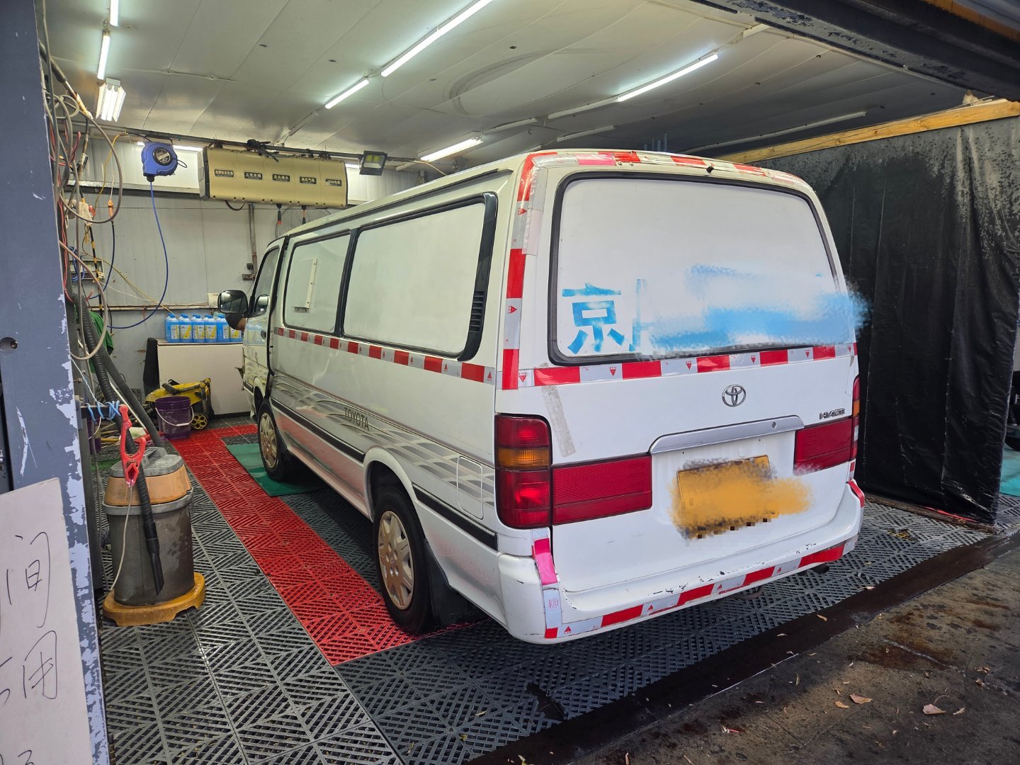 好几个月没动了，斥巨资洗个车。 