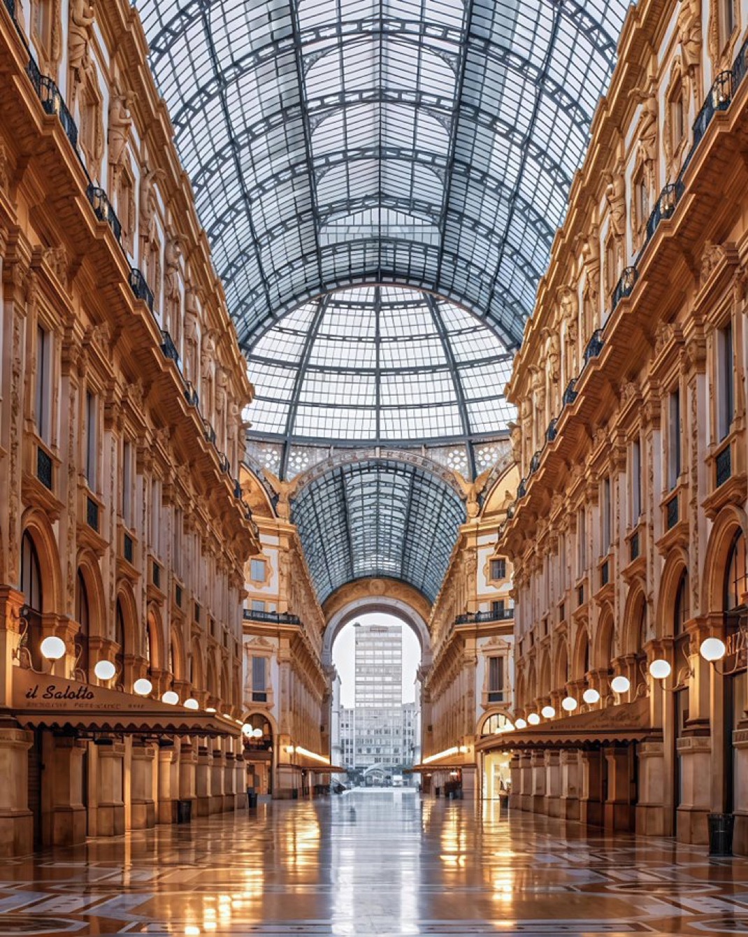 旅游  意大利🇮🇹米兰. 