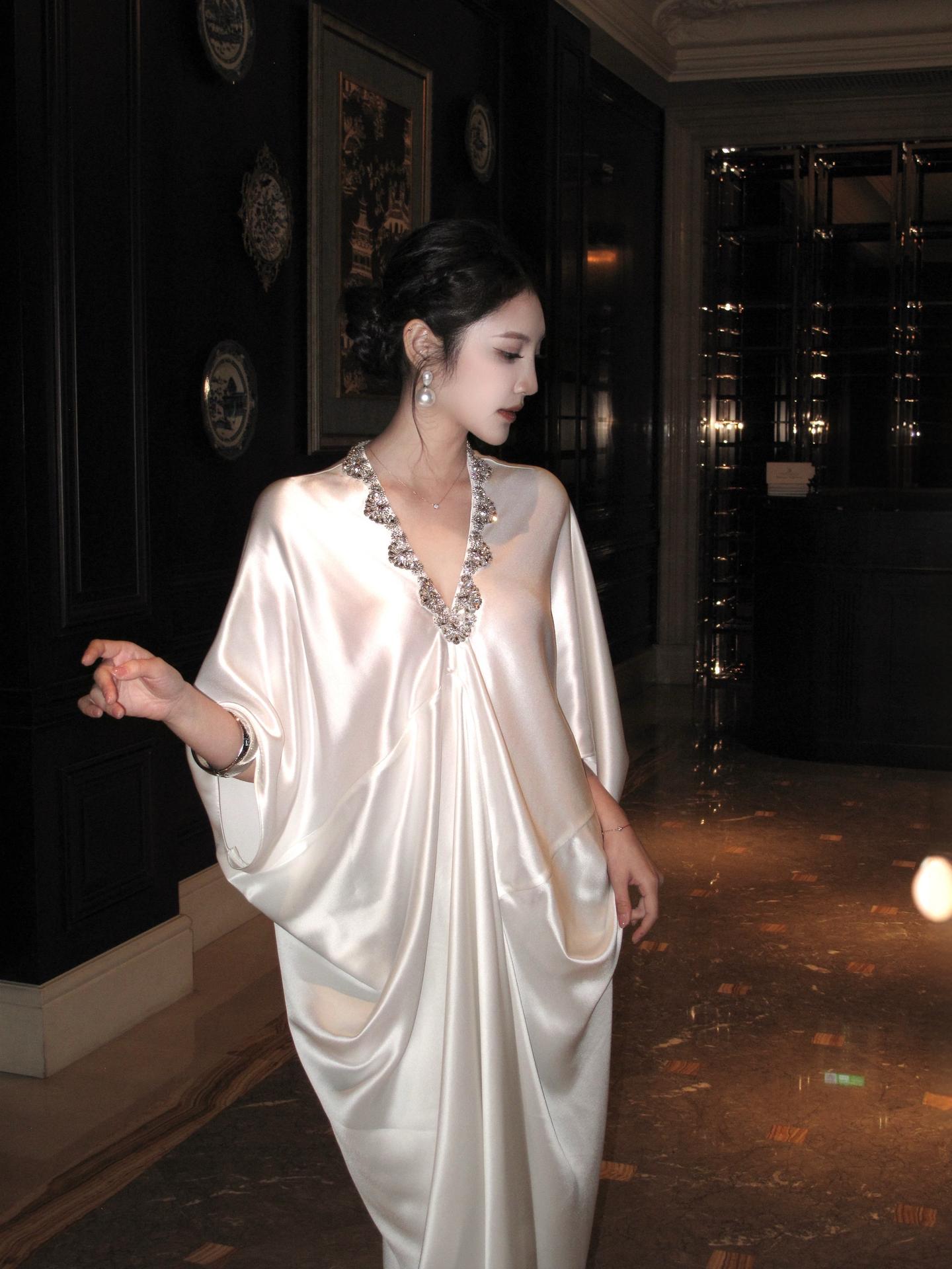 我要的璀璨✨。