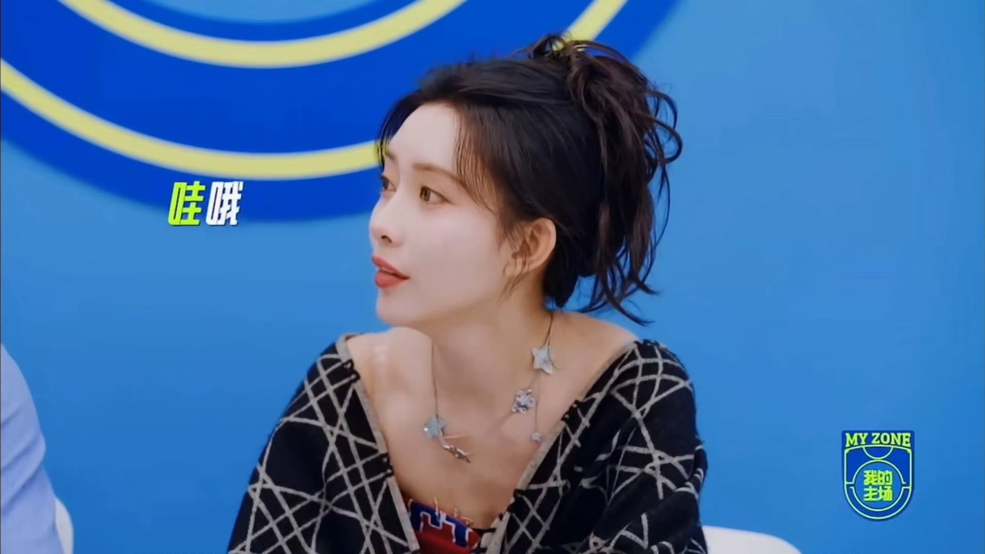 #连孟子义张予曦都认证的撞脸# 孟子义和张予曦在《我的主场》中的反应也太好玩了，