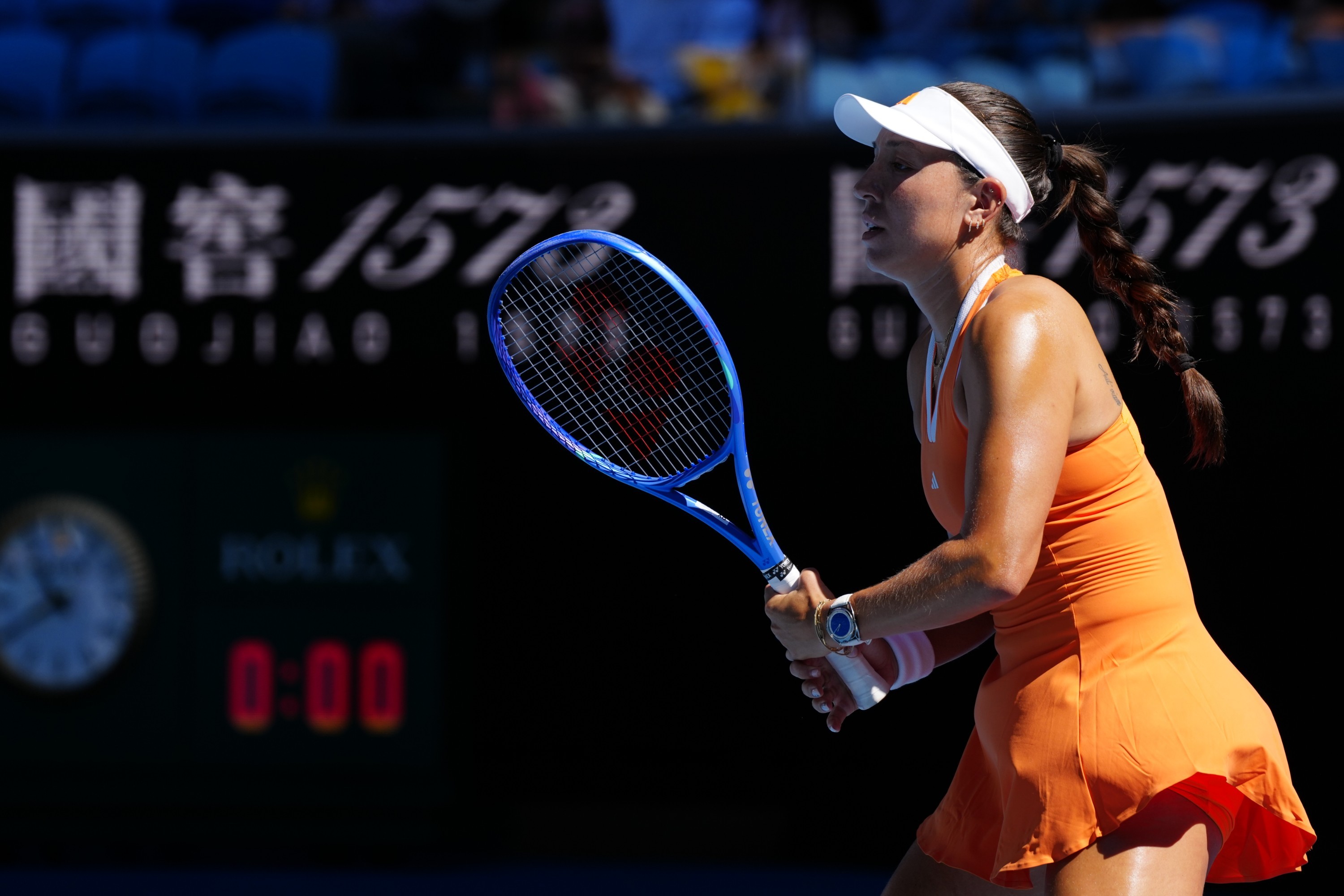 这很澳网 佩古拉6-3/6-2完胜塞莱赫梅蒂娃，时隔三年再度晋级澳网16强。澳网