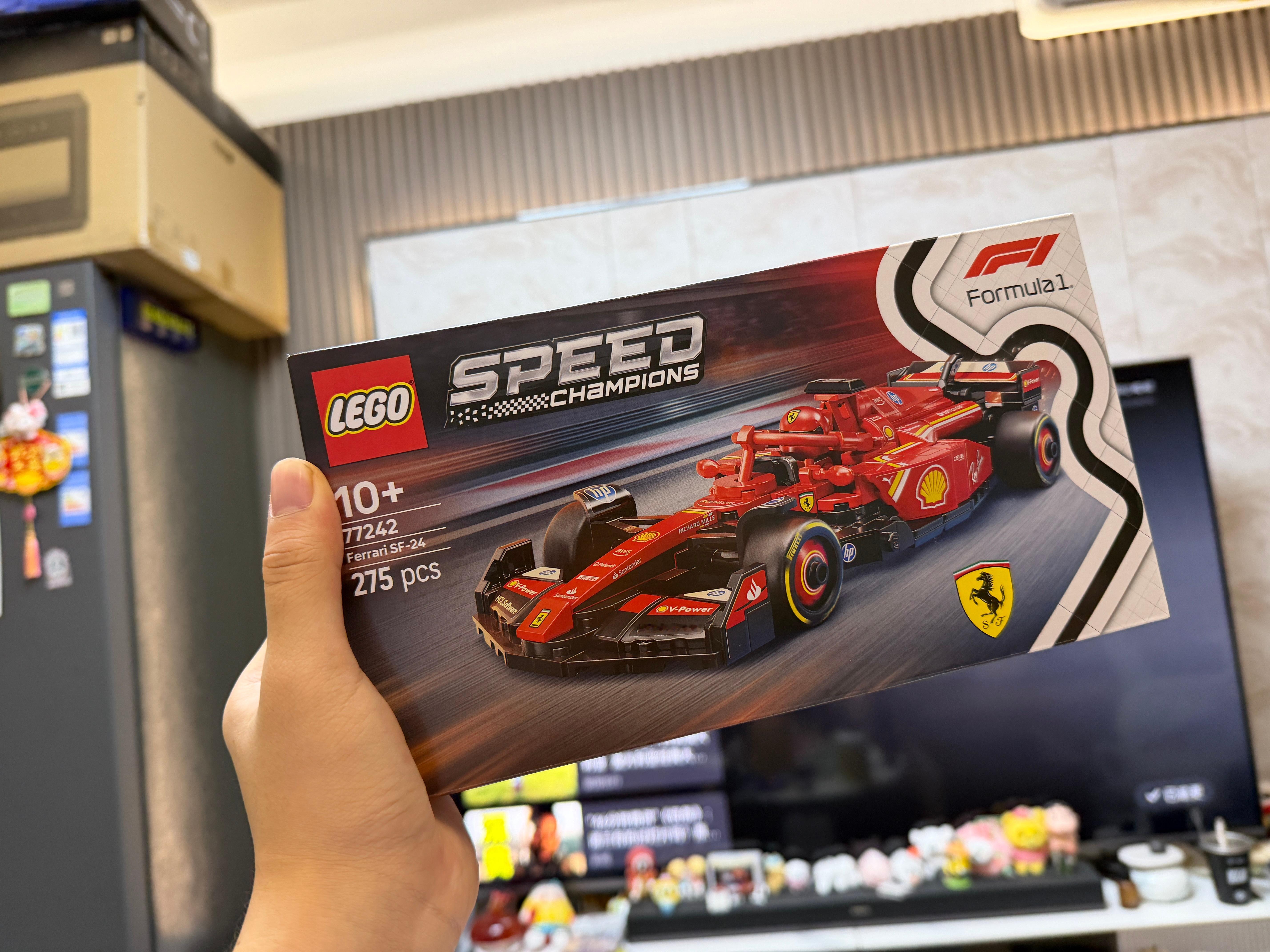 周末在家拼个小乐高玩玩。