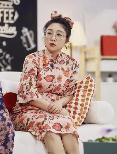 傅首尔泳装身材  傅首尔？这是一个人吗？我打开方式错了吗？ 