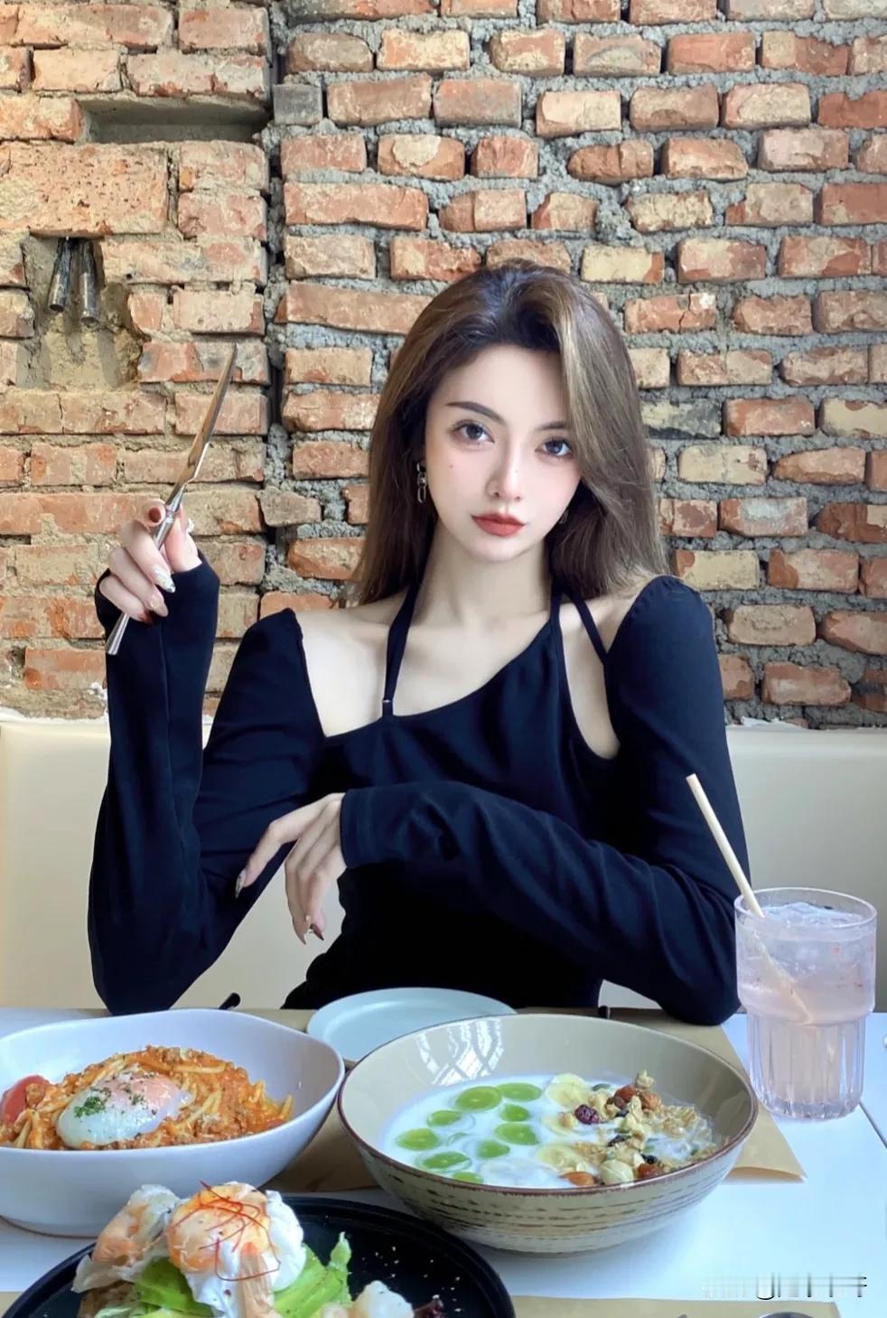 日常时尚穿搭美女佳作赏析