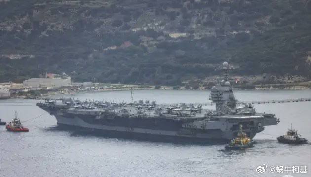 福特号抵达克里特岛苏达海军基地进行维修。来源：infantmilitario美国