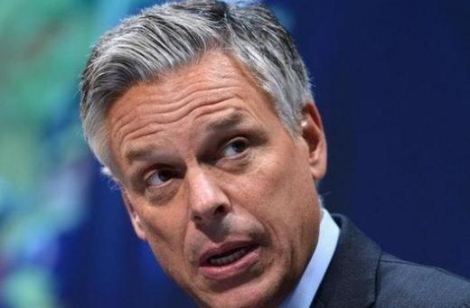 一位退休的 美国 大使曾说他这辈子都忘不了一句话。一个中国官员当年私下跟他讲：谢