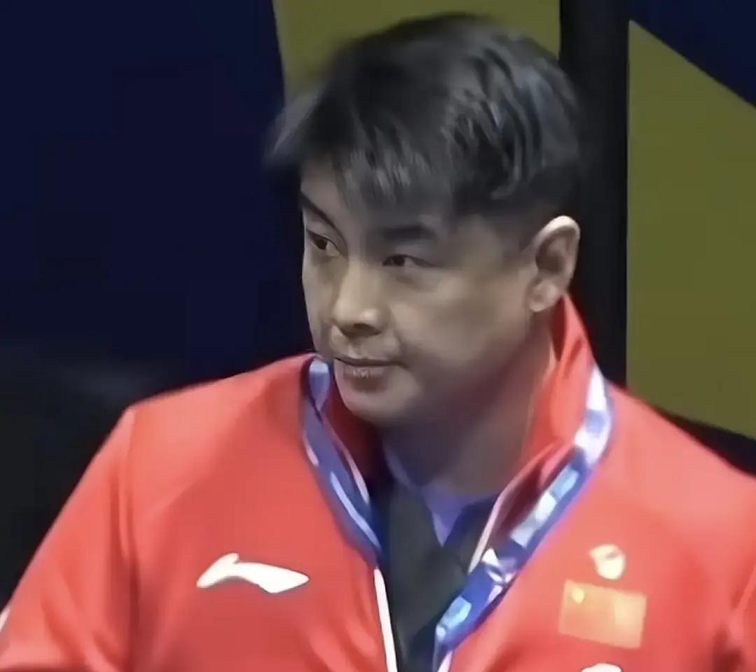 "央视拒播世界杯"热搜背后，藏着一个没人敢说的真相：这次不是不爱国，而是不敢替你