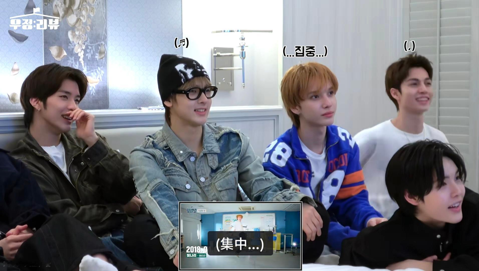 金金对自己舞台好认真啊，最后才释怀地笑 