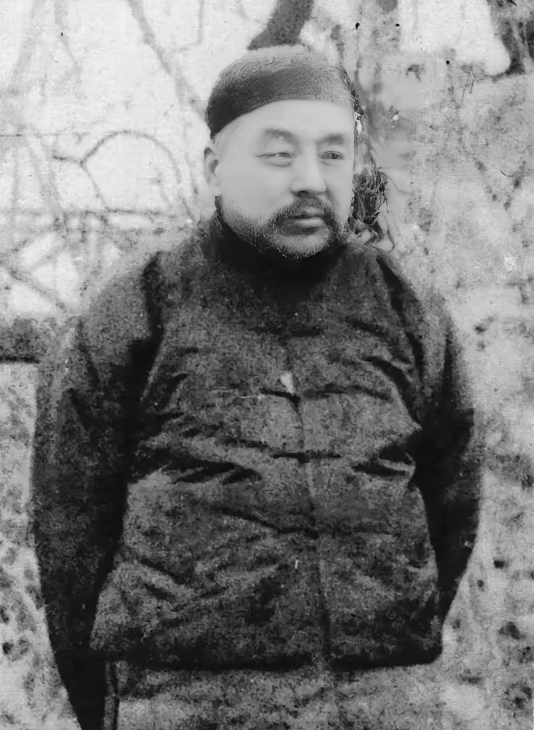 清末状元王寿彭（见下图）

王寿彭（1875—1929），字次篯，山东潍县（今潍