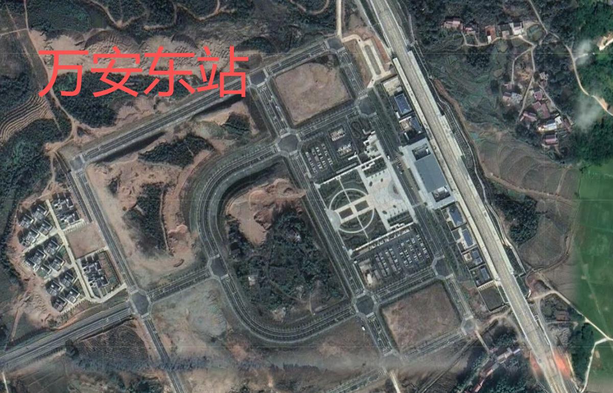 万安县站卫星地图
万安县站位于万安县枧头镇，为京港高铁上的一个中间车站（站场规模