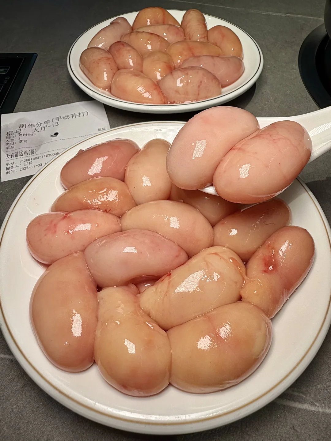 深圳这个叫啥啊？？好吃s了。。。。。。🥹🥹