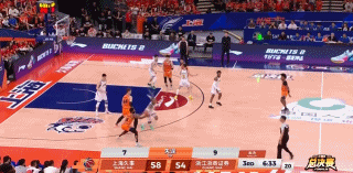 CBA上海男篮vs广厦男篮在上海男篮时隔24又夺得CBA总冠军弱弱的问一句，是大
