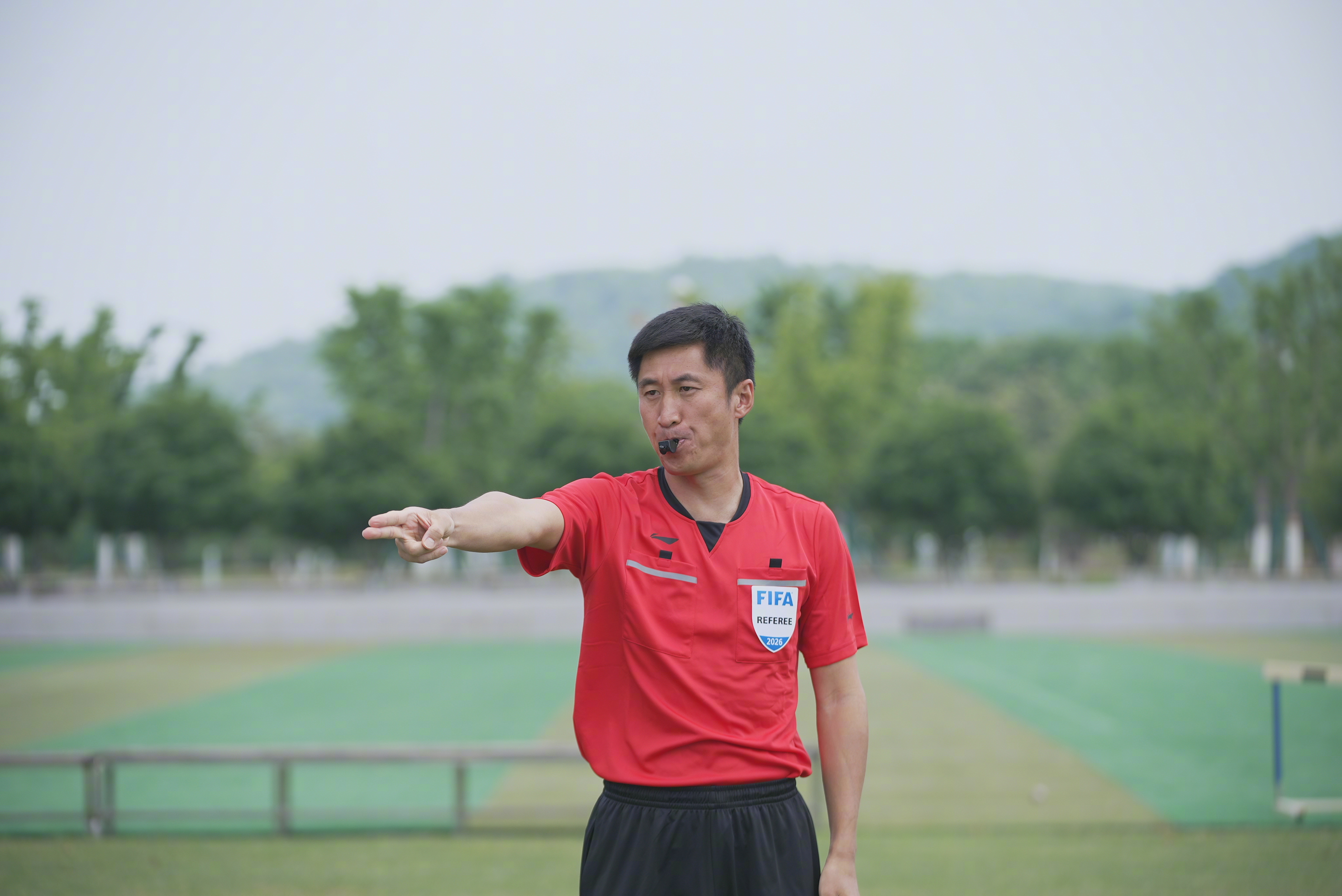2026年，当我们将目光聚焦国际赛场，更应回望马宁的这番恳切期许。中国足球的跃升