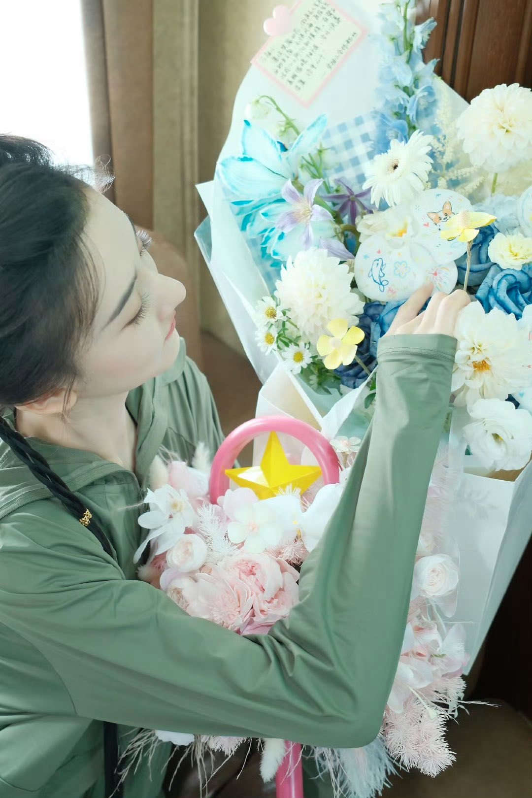 宋祖儿[超话]宋祖儿启航再出发宋祖儿甄嘉芙造型啊啊啊！祖鹅好美啊！ ​​​