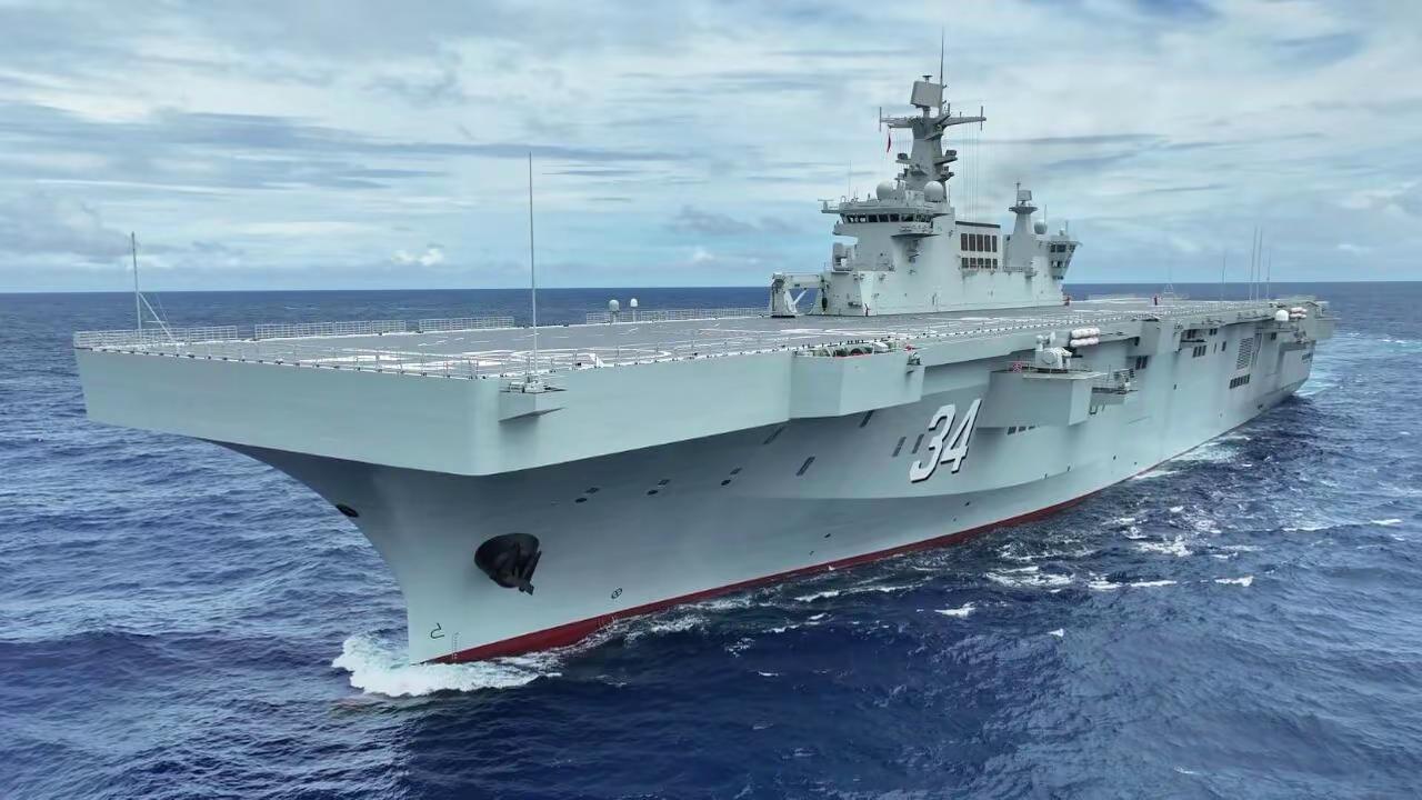 海军湖北舰开展实战化训练。战舰时刻准备着 提高警惕保卫祖国  近日海军湖北舰携手