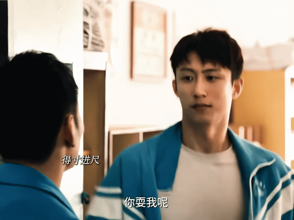 黄景瑜第一次演这么苦的角色 一直觉得黄景瑜是硬汉专业户，这次演张小满，苦得让人心