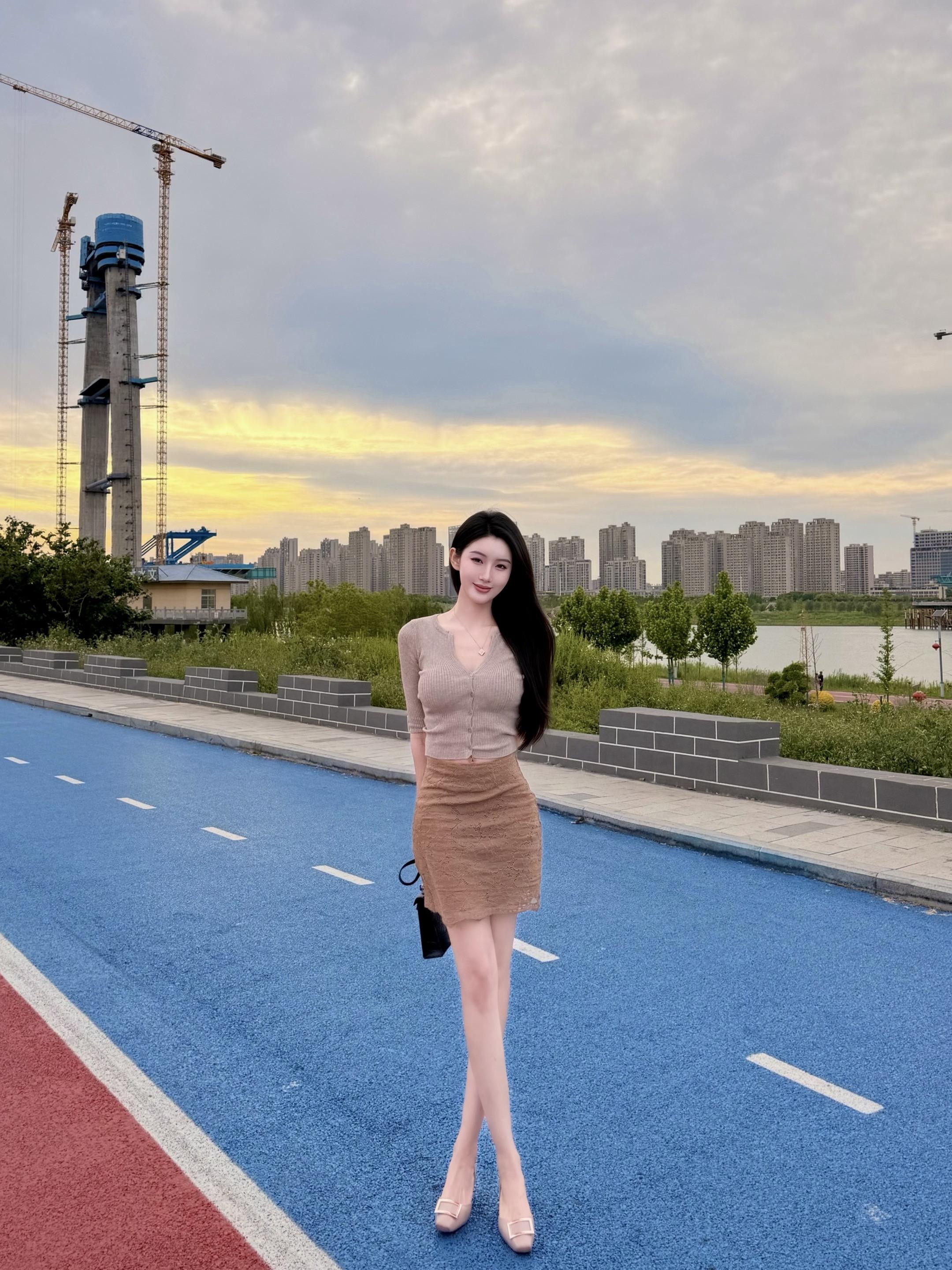 没认识几天就说喜欢我 你很肤浅 但是很有品。